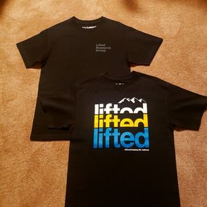 2 mens lrg t-shirts